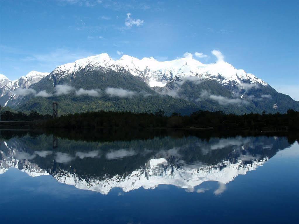 Вилла Yelcho En La Patagonia Чайтен Экстерьер фото